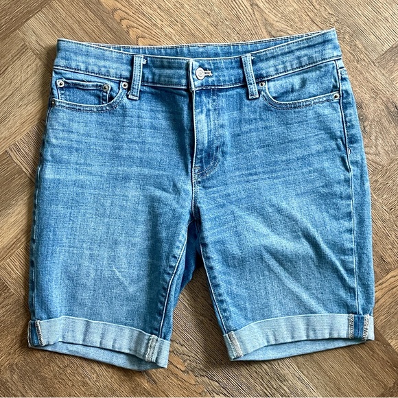 Talbots Flawless Girlfriend Blue Jean Shorts Rolled Cuffed Hems Bermuda 4 - Picture 1 of 8